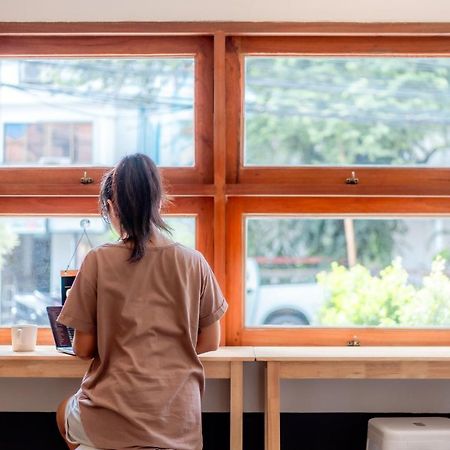Socialer Coliving & Coworking Space チエンマイ エクステリア 写真