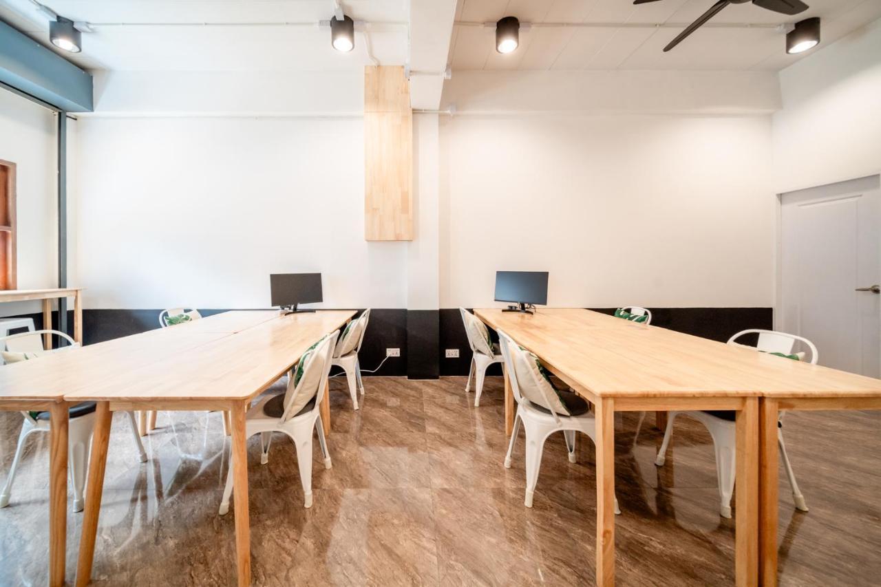 Socialer Coliving & Coworking Space チエンマイ エクステリア 写真