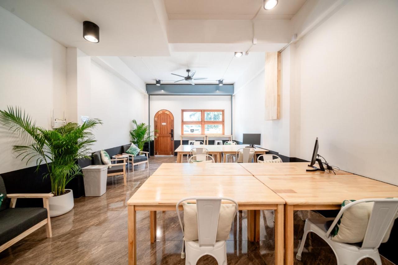 Socialer Coliving & Coworking Space チエンマイ エクステリア 写真