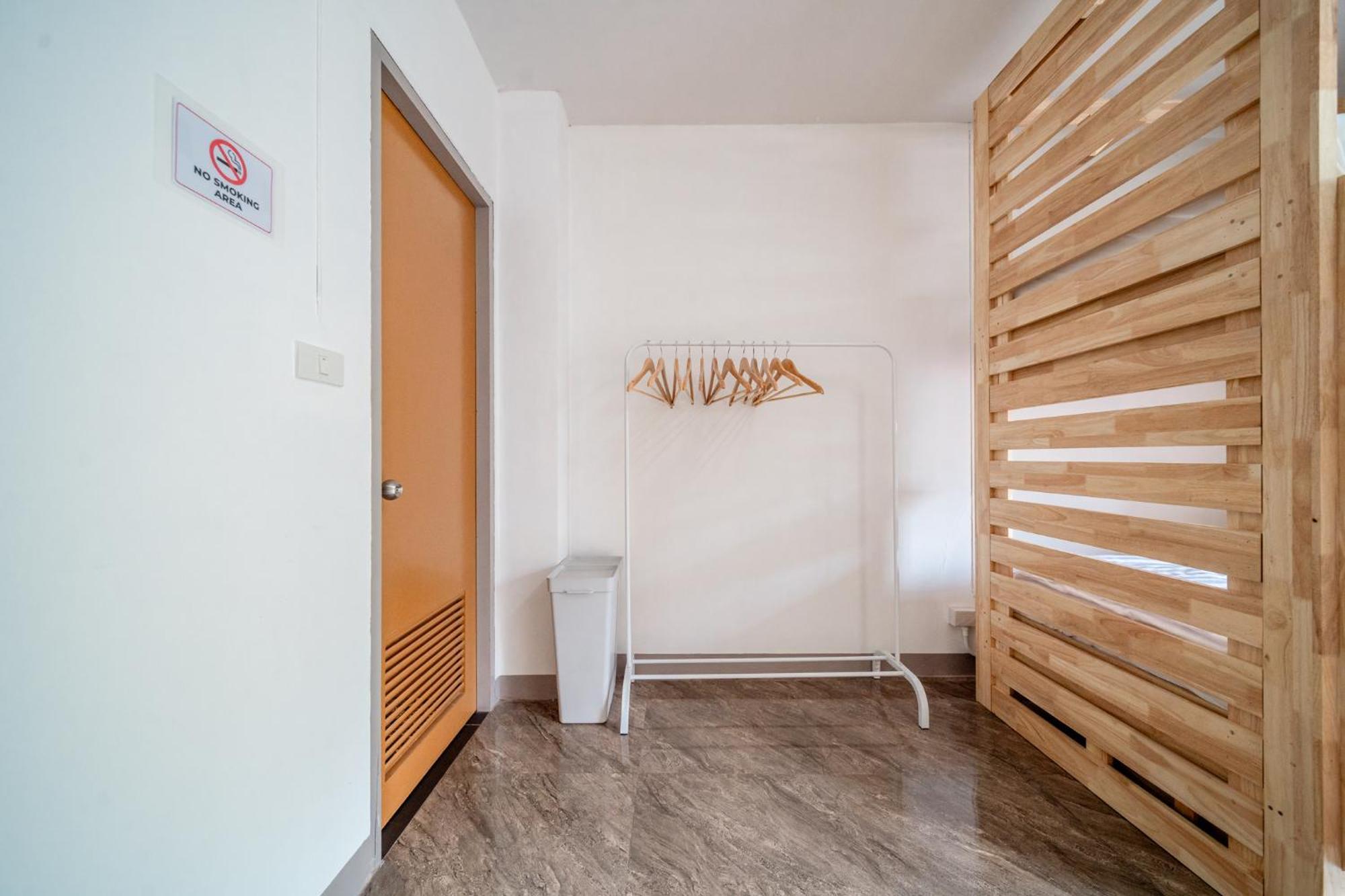 Socialer Coliving & Coworking Space チエンマイ エクステリア 写真