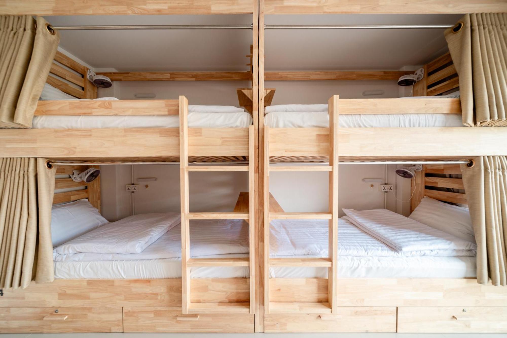 Socialer Coliving & Coworking Space チエンマイ エクステリア 写真